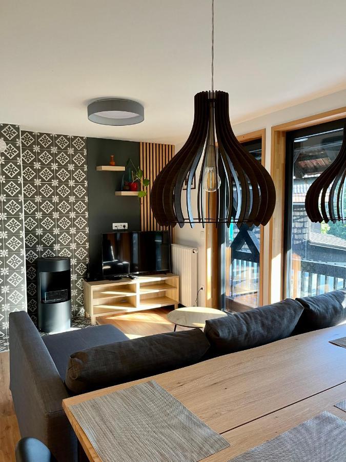 Apartments Pri Fencu Jesenice Ngoại thất bức ảnh