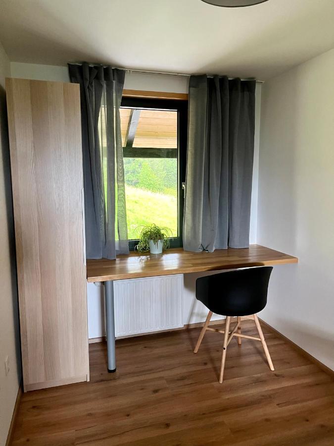 Apartments Pri Fencu Jesenice Ngoại thất bức ảnh