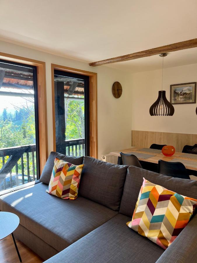 Apartments Pri Fencu Jesenice Ngoại thất bức ảnh