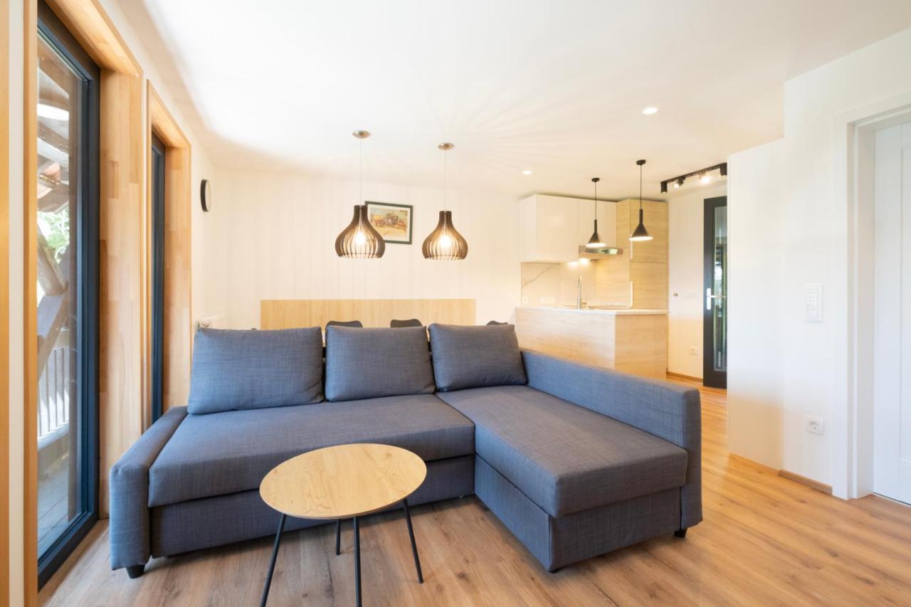 Apartments Pri Fencu Jesenice Ngoại thất bức ảnh