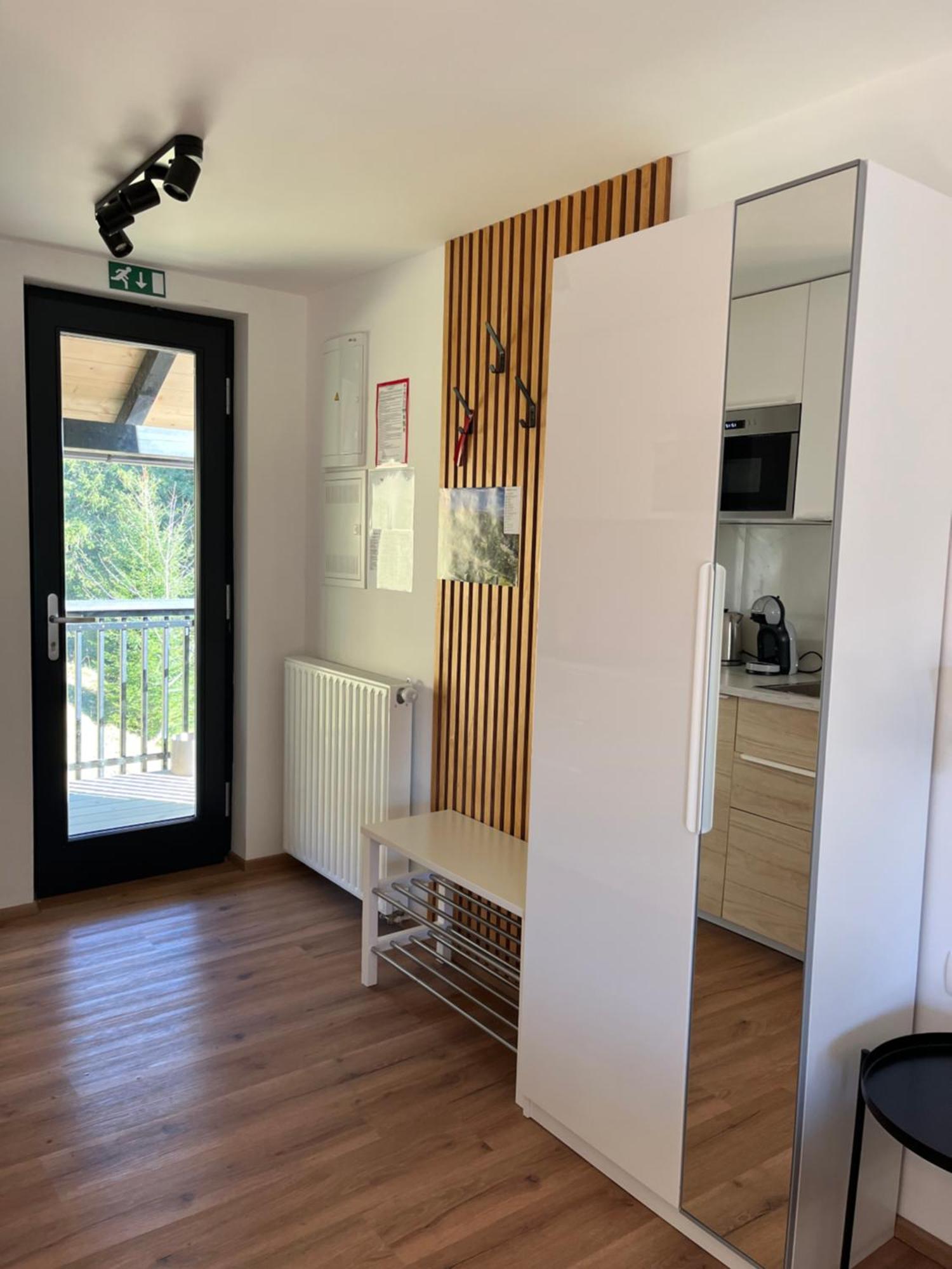 Apartments Pri Fencu Jesenice Ngoại thất bức ảnh